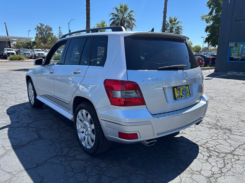 Used 2010 Mercedes-Benz GLK 350 2WD image 5