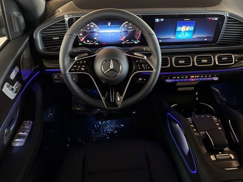 New 2026 Mercedes-Benz GLS 450 4MATIC image 13