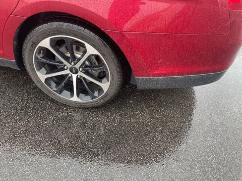 Used 2015 Ford Taurus SEL w/ Equipment Group 201A image 10