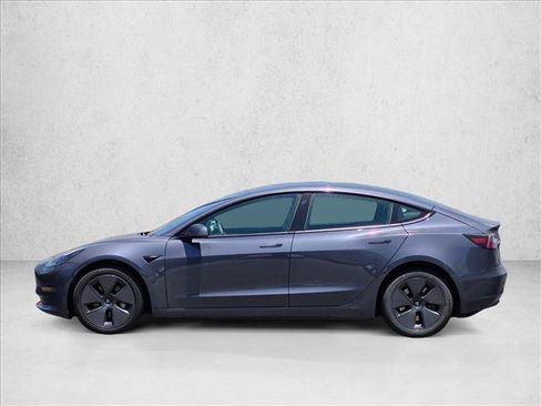 Used 2023 Tesla Model 3 Standard Range RWD image 9