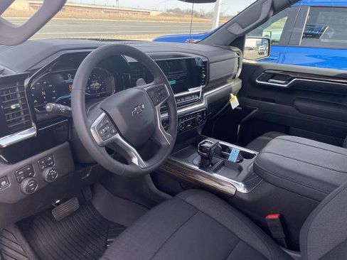 New 2025 Chevrolet Silverado 1500 RST image 9