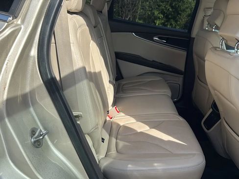 Used 2017 Lincoln MKX Reserve w/ Driver Assistance Package image 13