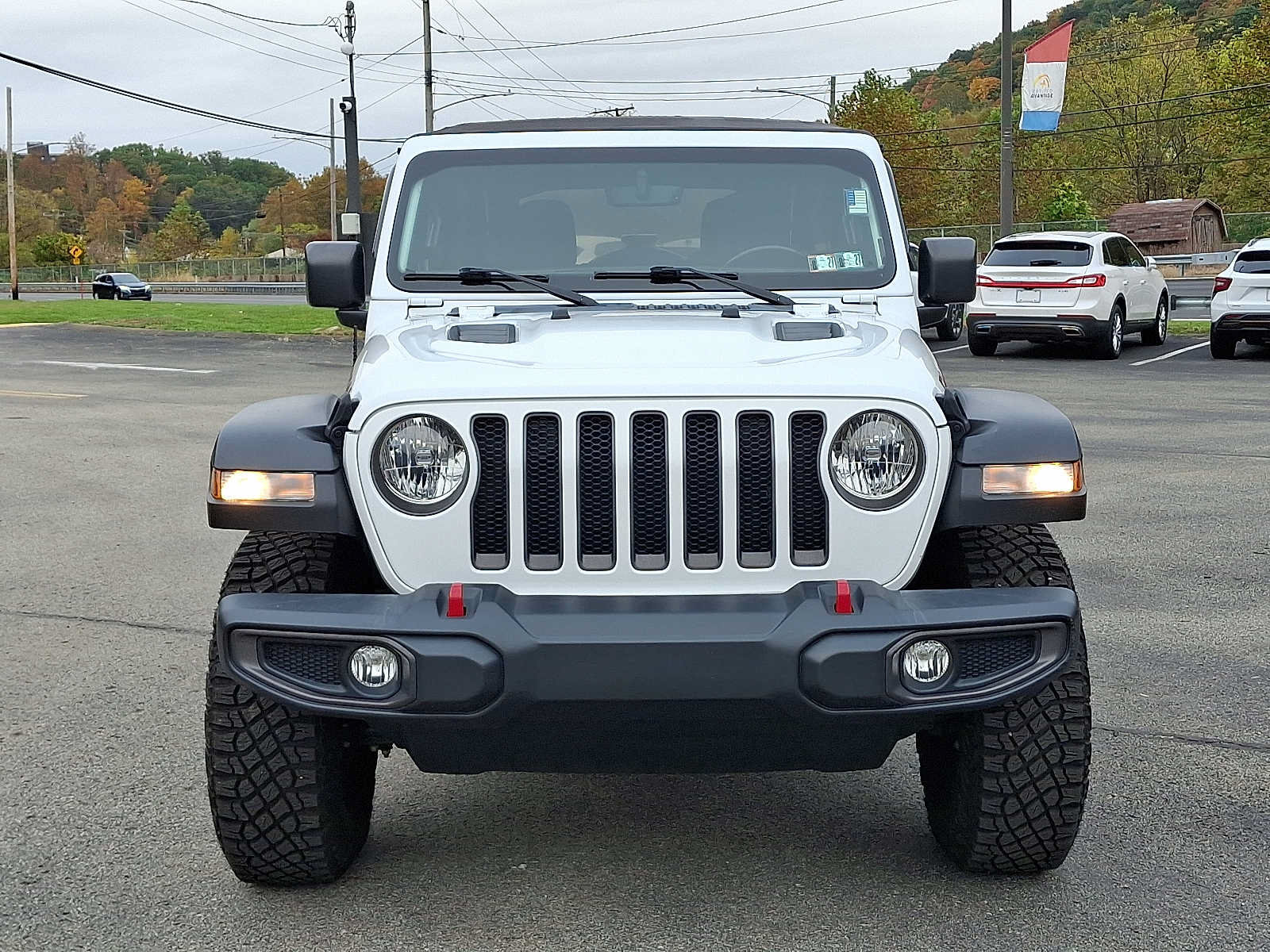 Used 2022 Jeep Wrangler Unlimited Rubicon w/ Cold Weather Group AWD/4WD image 2