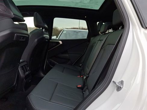 Certified 2025 BMW X3 xDrive30i image 10