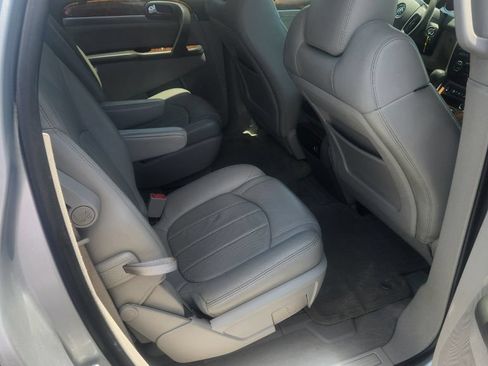 Used 2012 Buick Enclave Leather AWD/4WD image 18