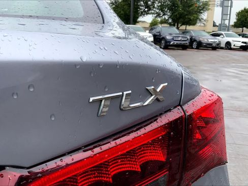 Used 2015 Acura TLX FWD image 10