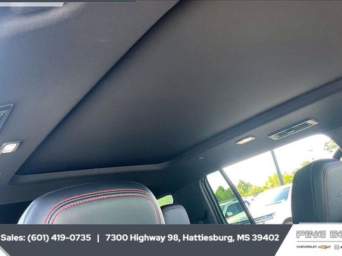 New 2026 Chevrolet Traverse RS FWD image 16