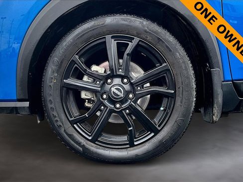 Used 2024 Nissan Kicks SR w/ SR Premium Package image 9