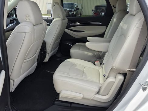 Used 2024 Buick Enclave Essence w/ Experience Buick Package image 13