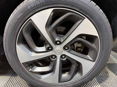 Used 2016 Hyundai Tucson Limited w/ Option Group 03 FWD image 32