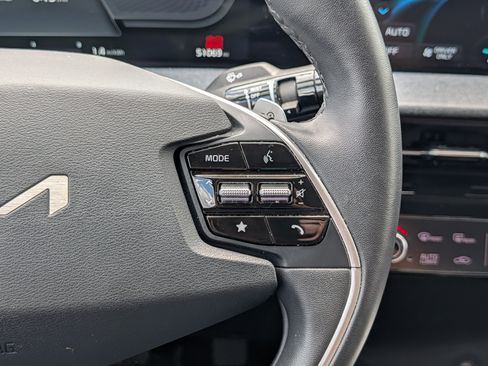 Certified 2023 Kia EV6 Wind w/ Wind Technology Package AWD/4WD image 30