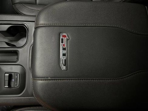 Used 2025 GMC Sierra 3500 AT4 w/ AT4 Premium Plus Package image 22