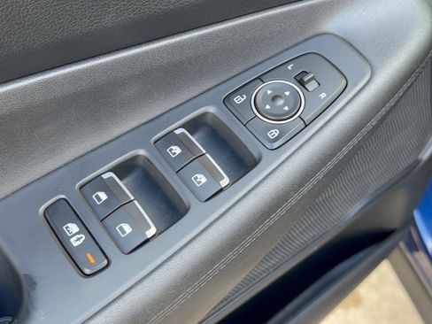 Used 2023 Hyundai Santa Fe SEL FWD image 15