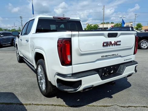 Used 2022 GMC Sierra 1500 Denali w/ Denali Premium Package AWD/4WD image 5