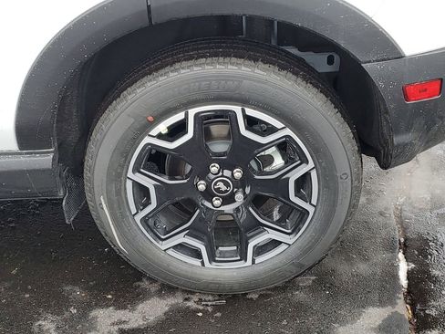 New 2025 Ford Bronco Sport Outer Banks w/ Outer Banks Tech Package+ image 37