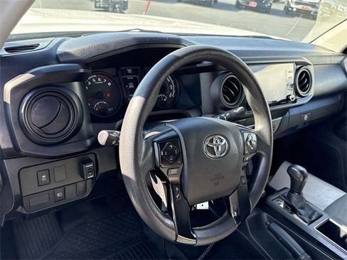 Used 2022 Toyota Tacoma SR image 10