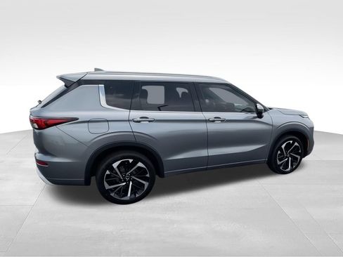 Used 2022 Mitsubishi Outlander SEL AWD/4WD image 9