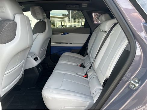 New 2026 Cadillac Optiq Luxury 1 image 18