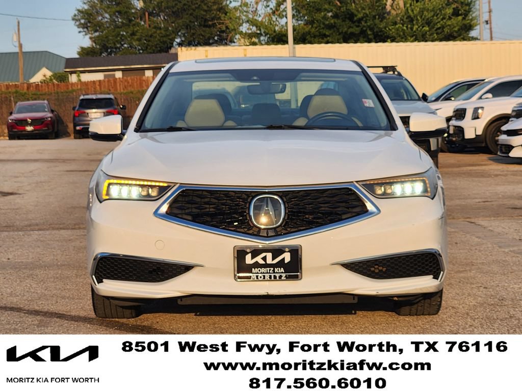 Used 2018 Acura TLX V6 FWD image 2