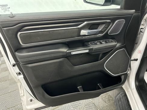 Used 2023 RAM 1500 Laramie AWD/4WD image 11