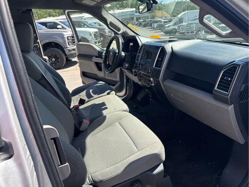 Used 2016 Ford F150 XLT w/ Equipment Group 301A Mid image 10