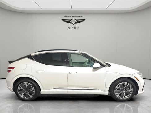 New 2026 Genesis GV60 RWD image 6