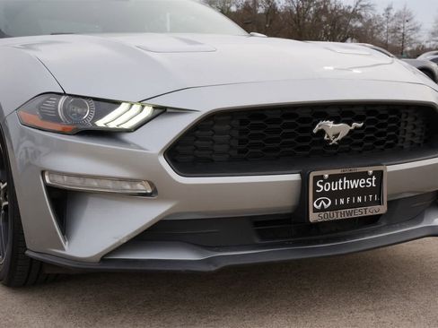 Used 2022 Ford Mustang Premium image 23