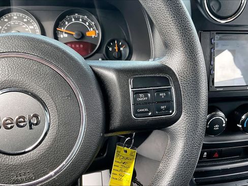 Used 2015 Jeep Patriot Sport w/ Power Value Group image 24