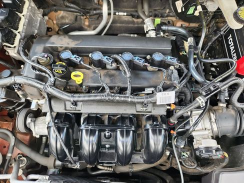 Used 2016 Ford Fusion SE FWD image 31