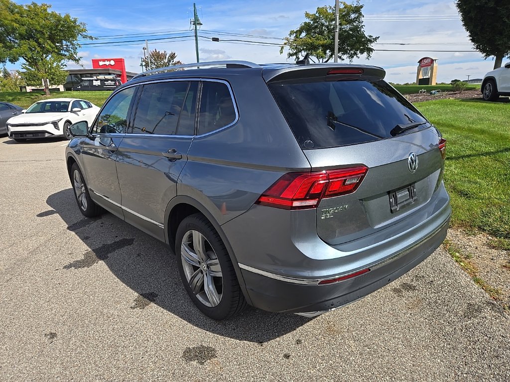 Used 2018 Volkswagen Tiguan SEL Premium AWD/4WD image 6