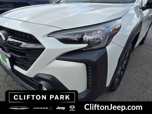 Used 2023 Subaru Outback Onyx Edition AWD/4WD image 7