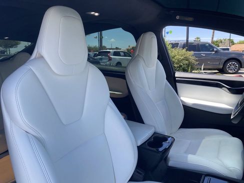 Used 2018 Tesla Model X 100D AWD/4WD image 11