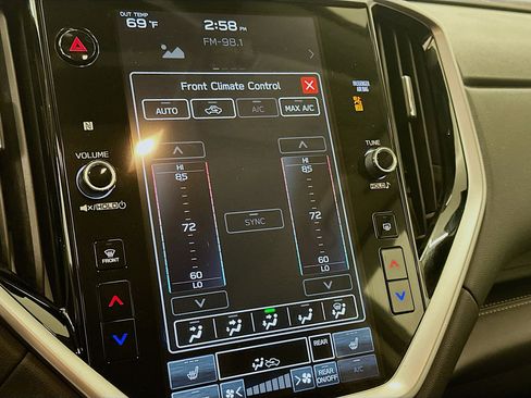 Used 2024 Subaru Ascent Limited image 23