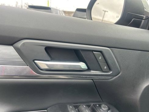 Used 2025 GMC Terrain Elevation image 12