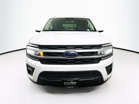 Used 2024 Ford Expedition XLT image 2