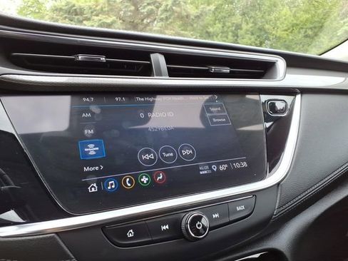 Used 2023 Buick Encore GX Select w/ Sport Touring Package FWD image 17