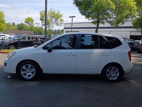 Used 2007 Kia Rondo LX FWD image 7
