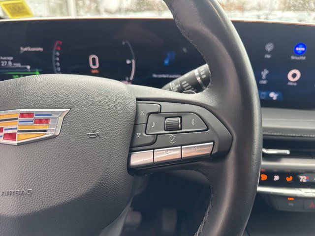 Used 2025 Cadillac XT4 Premium Luxury AWD/4WD image 12
