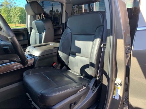 Used 2015 GMC Sierra 1500 SLT w/ Driver Alert Package image 10