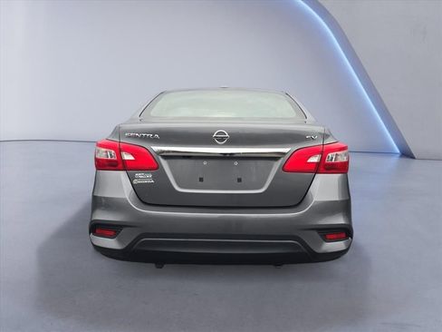 Used 2019 Nissan Sentra SV image 4