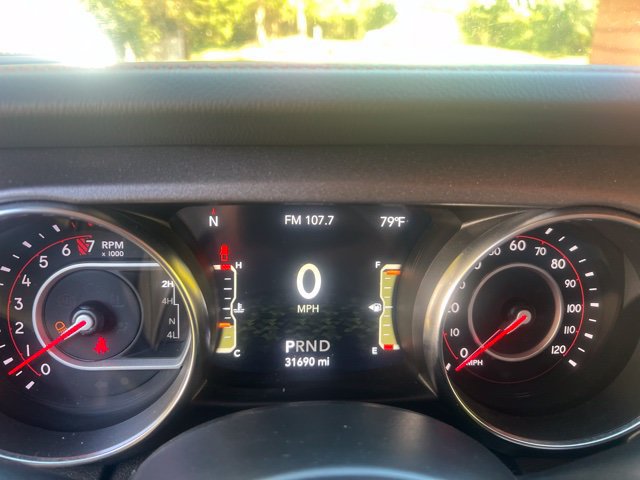 Used 2021 Jeep Gladiator Mojave AWD/4WD image 4