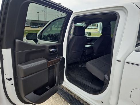 Used 2020 Chevrolet Silverado 1500 RST w/ Bed Protection Package AWD/4WD image 13