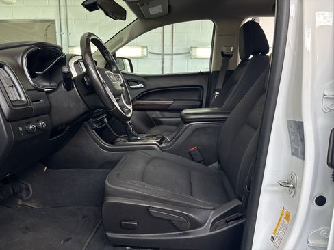 Used 2022 GMC Canyon Elevation w/ Trailering Package AWD/4WD image 11