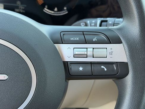 Certified 2025 Hyundai Tucson SEL image 18