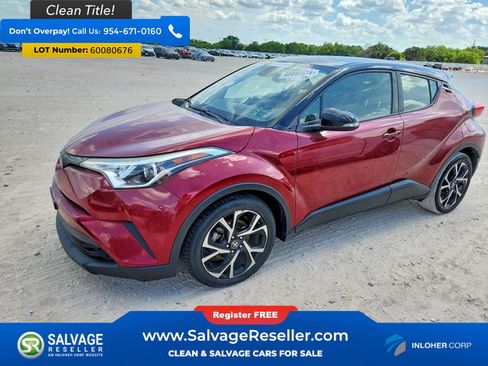 Used 2019 Toyota C-HR XLE FWD image 1
