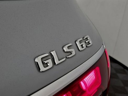 Used 2026 Mercedes-Benz GLS 63 AMG 4MATIC image 34