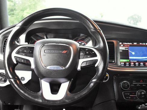 Used 2018 Dodge Charger R/T image 22