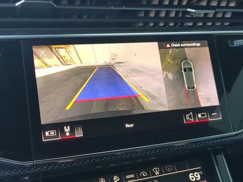 Used 2021 Audi SQ8 Prestige image 31