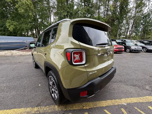 Used 2015 Jeep Renegade Limited w/ Safety & Security Group I image 4