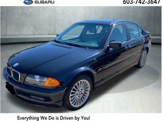 Used 2001 BMW 325i Sedan video 1
